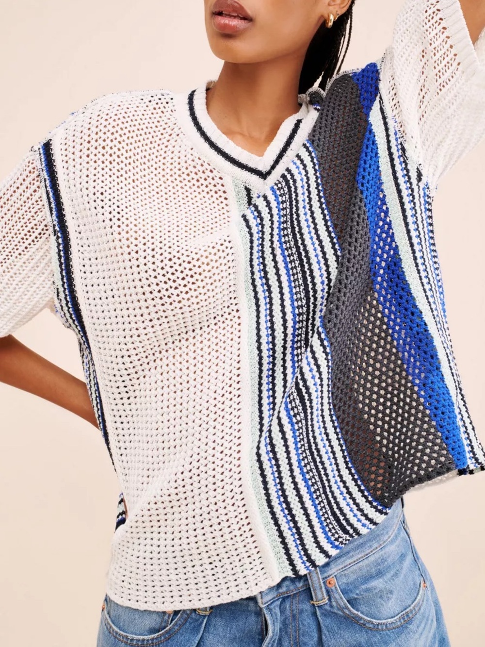 BDG Cream V-Neck Sweater with Blue and Gray Stripes